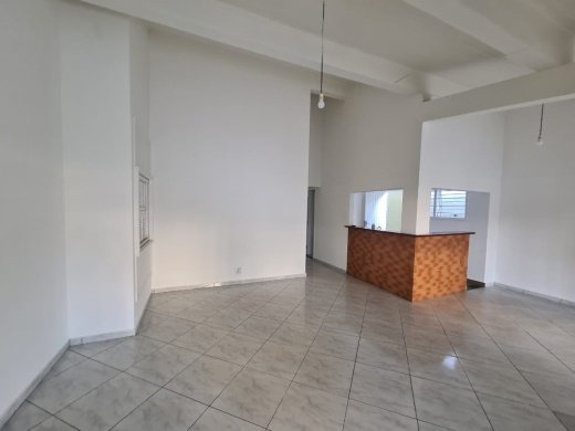 Casa à venda com 4 quartos, 210m² - Foto 12