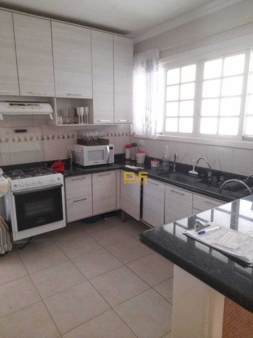 Casa à venda com 3 quartos, 3M2 - Foto 18