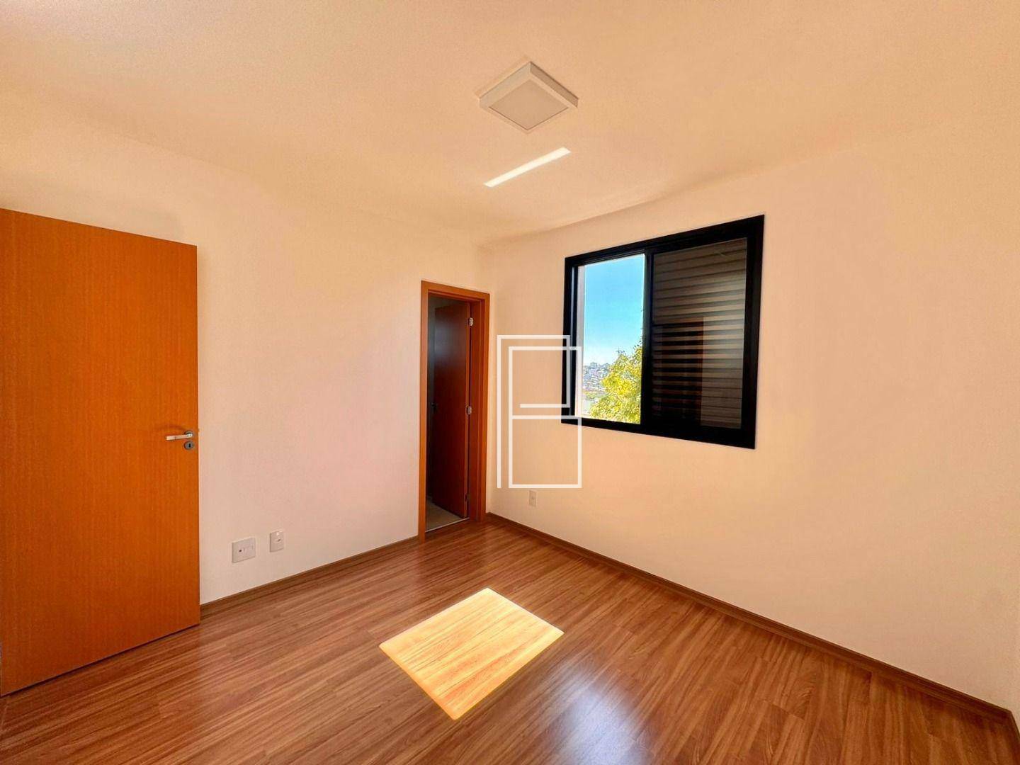 Apartamento à venda com 3 quartos, 171m² - Foto 14