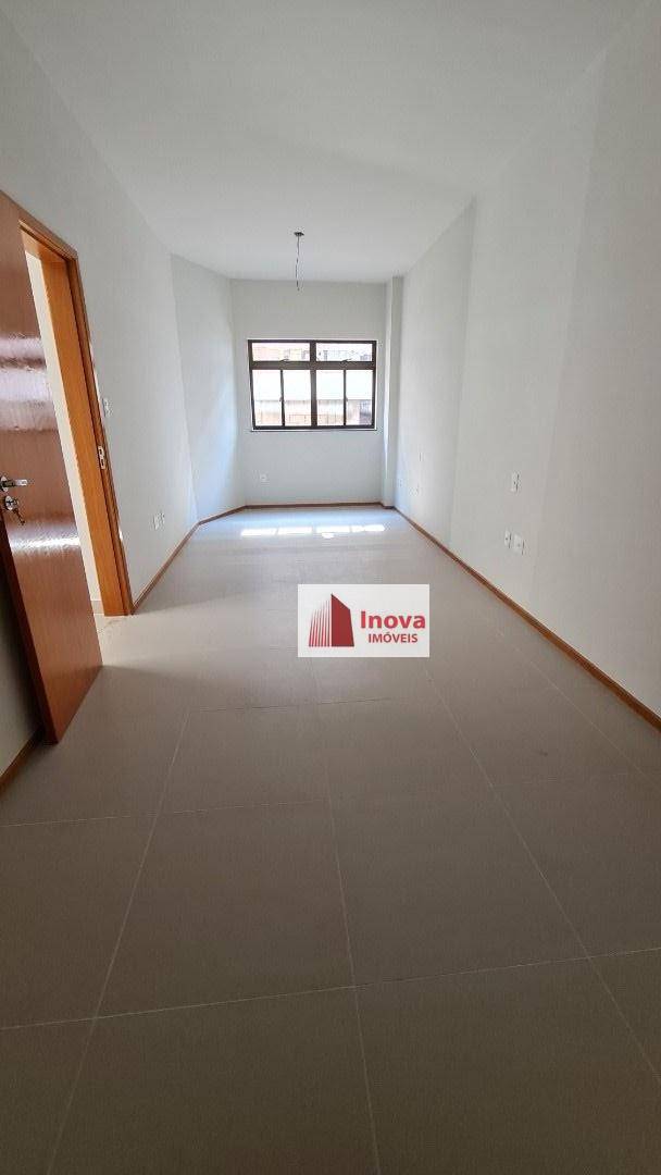 Cobertura à venda com 3 quartos, 220m² - Foto 13