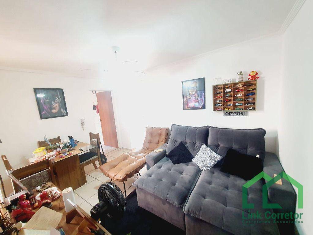 Apartamento à venda com 2 quartos, 56m² - Foto 3