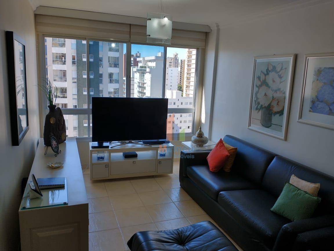 Apartamento à venda com 3 quartos, 269m² - Foto 3