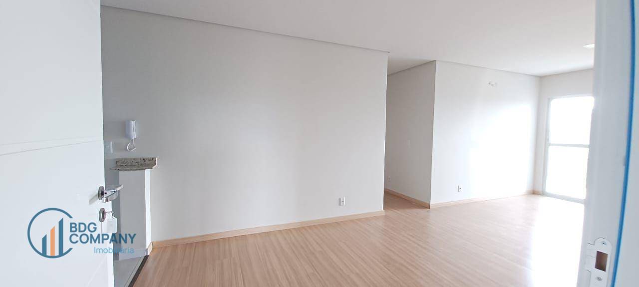 Apartamento para alugar com 2 quartos, 88m² - Foto 2