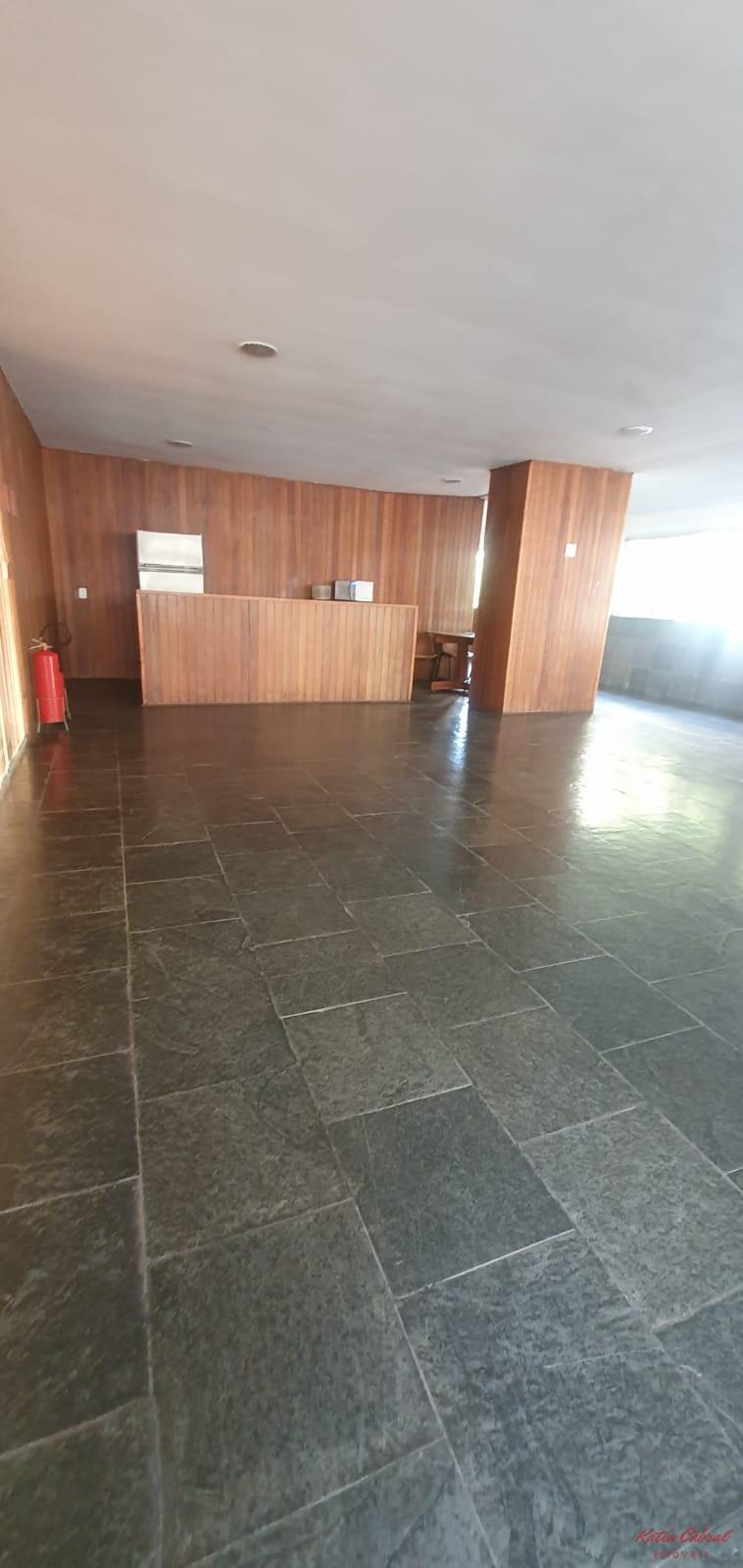 Apartamento à venda com 2 quartos, 75m² - Foto 29