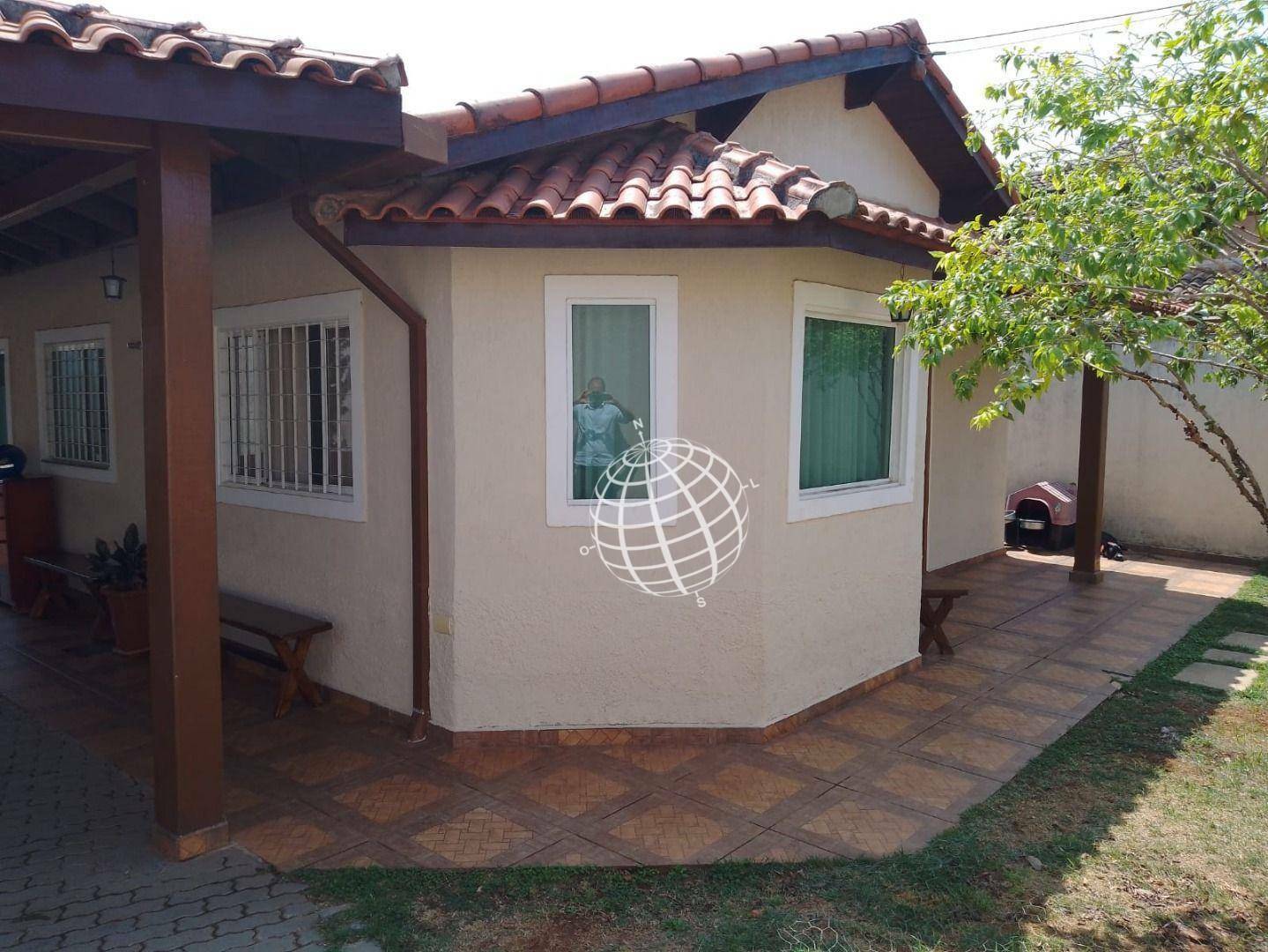 Casa à venda com 3 quartos, 130m² - Foto 3