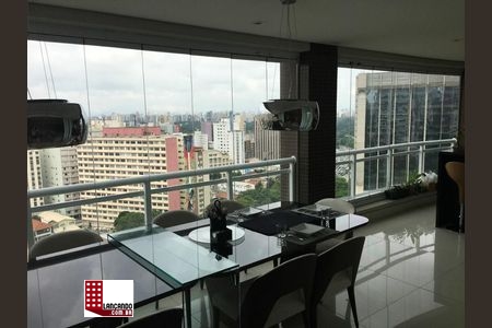 Apartamento à venda com 4 quartos, 171m² - Foto 8