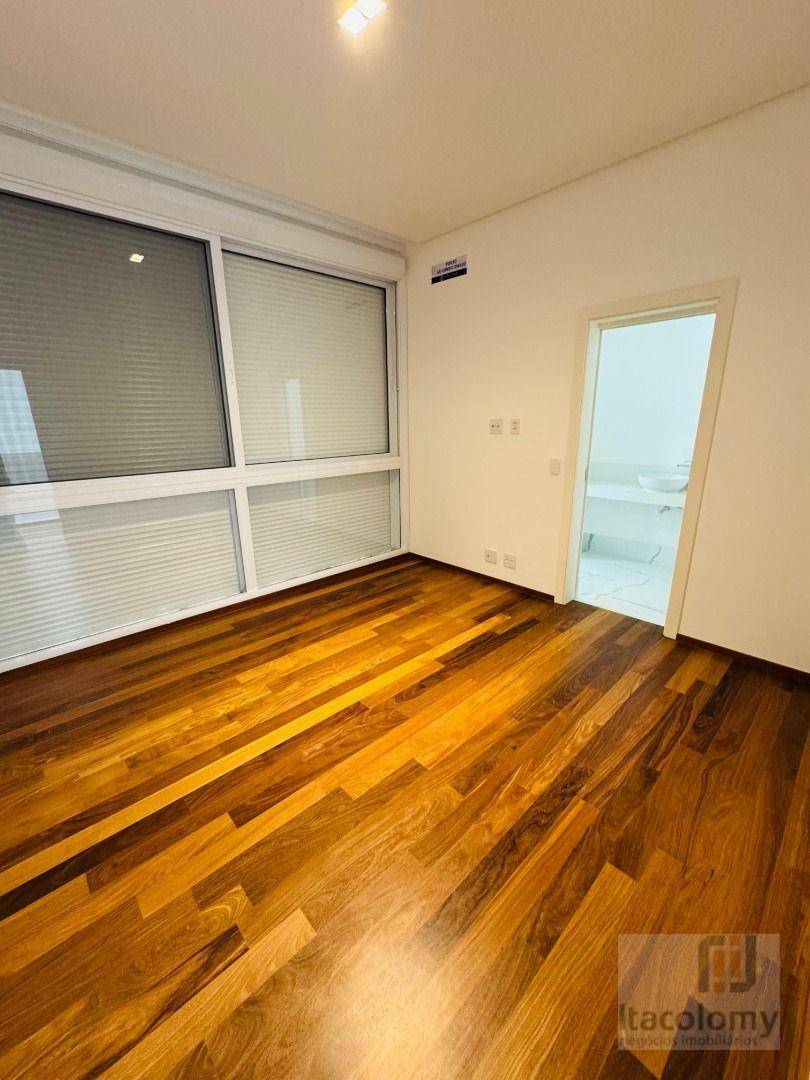 Casa de Condomínio à venda com 4 quartos, 625m² - Foto 48