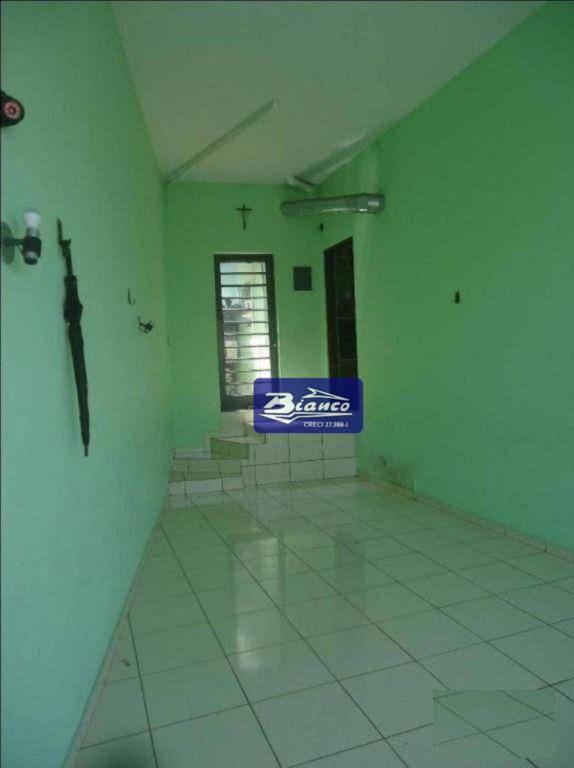 Sobrado à venda com 3 quartos, 174m² - Foto 2