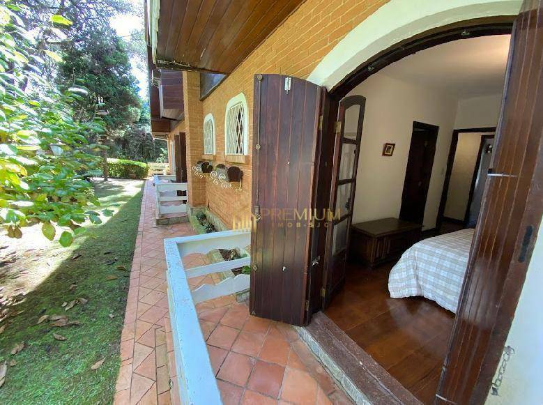 Sobrado à venda com 7 quartos, 924m² - Foto 47