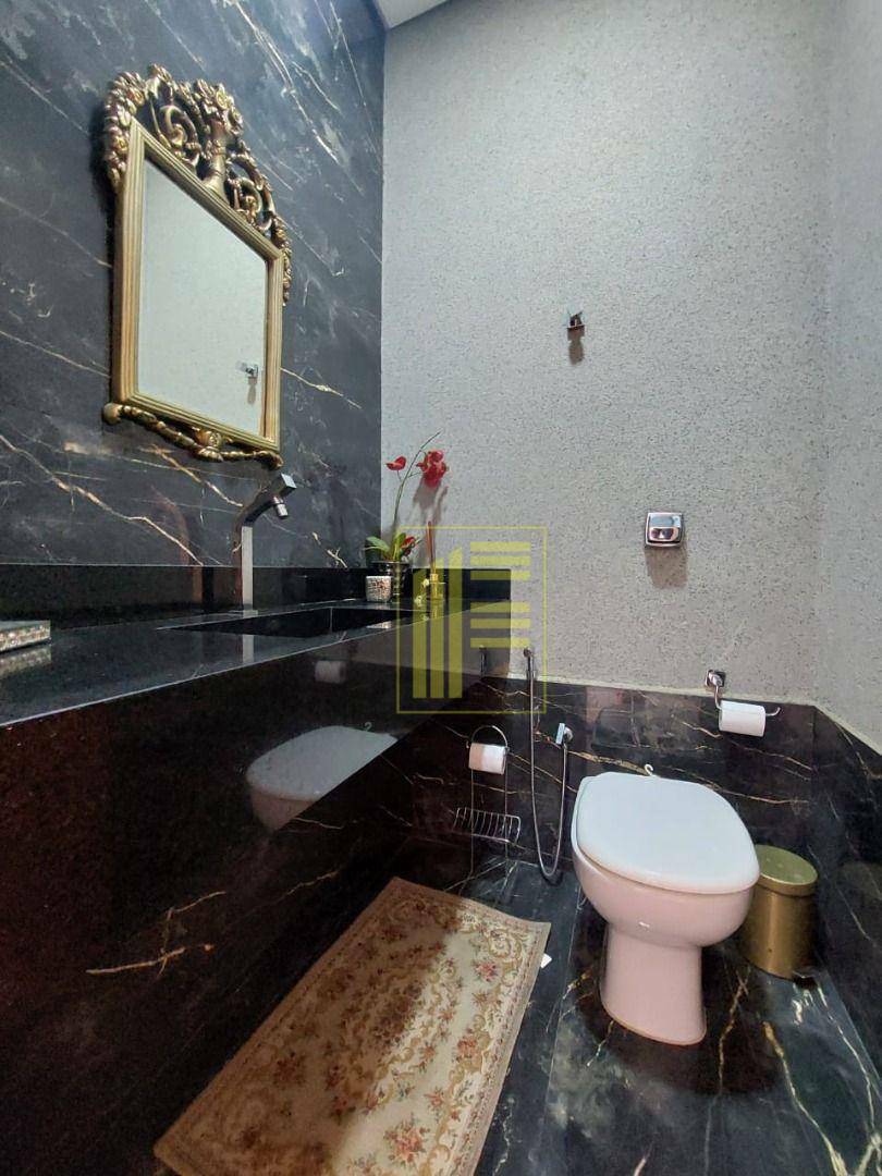 Casa de Condomínio para alugar com 3 quartos, 290m² - Foto 2