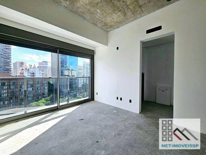 Apartamento à venda com 3 quartos, 227m² - Foto 28