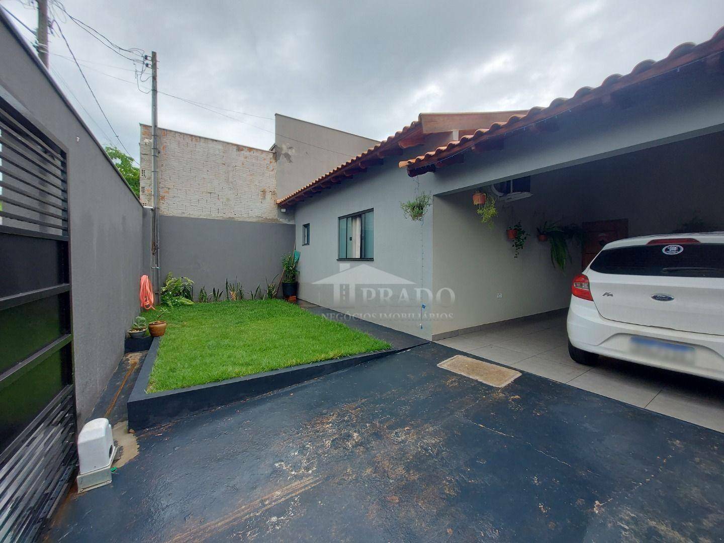 Casa à venda com 3 quartos, 200m² - Foto 2