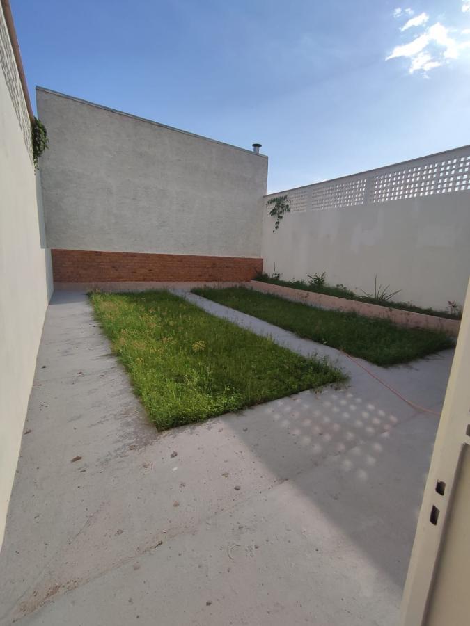 Casa à venda com 2 quartos, 198m² - Foto 5