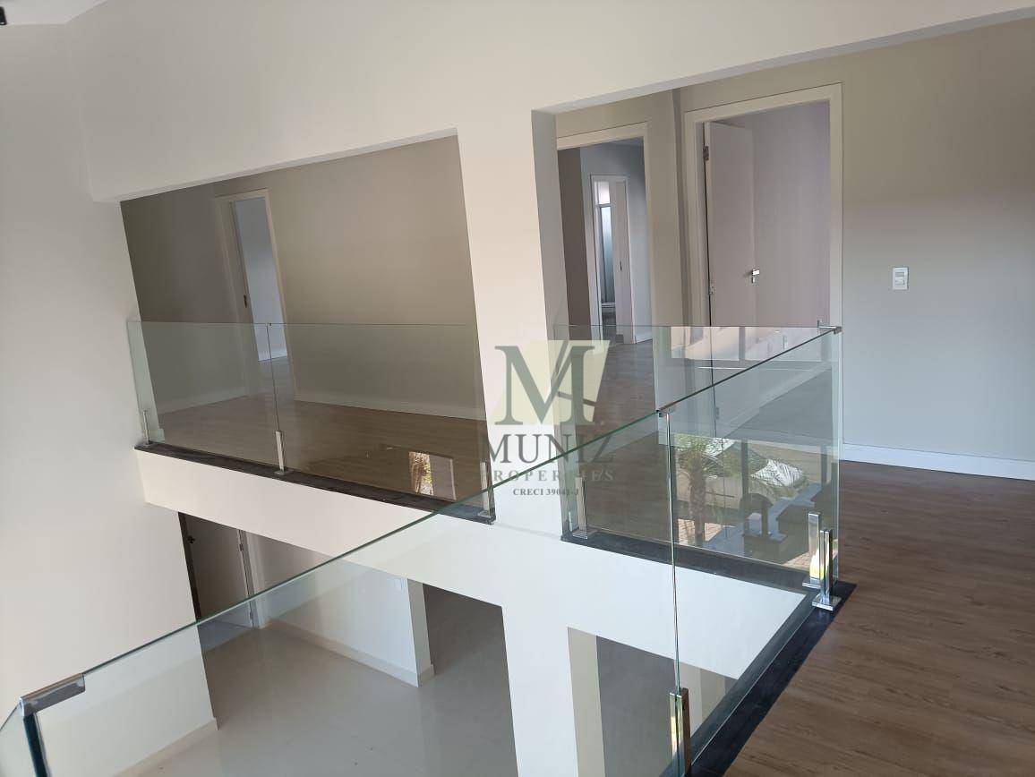 Casa à venda com 3 quartos, 350m² - Foto 7