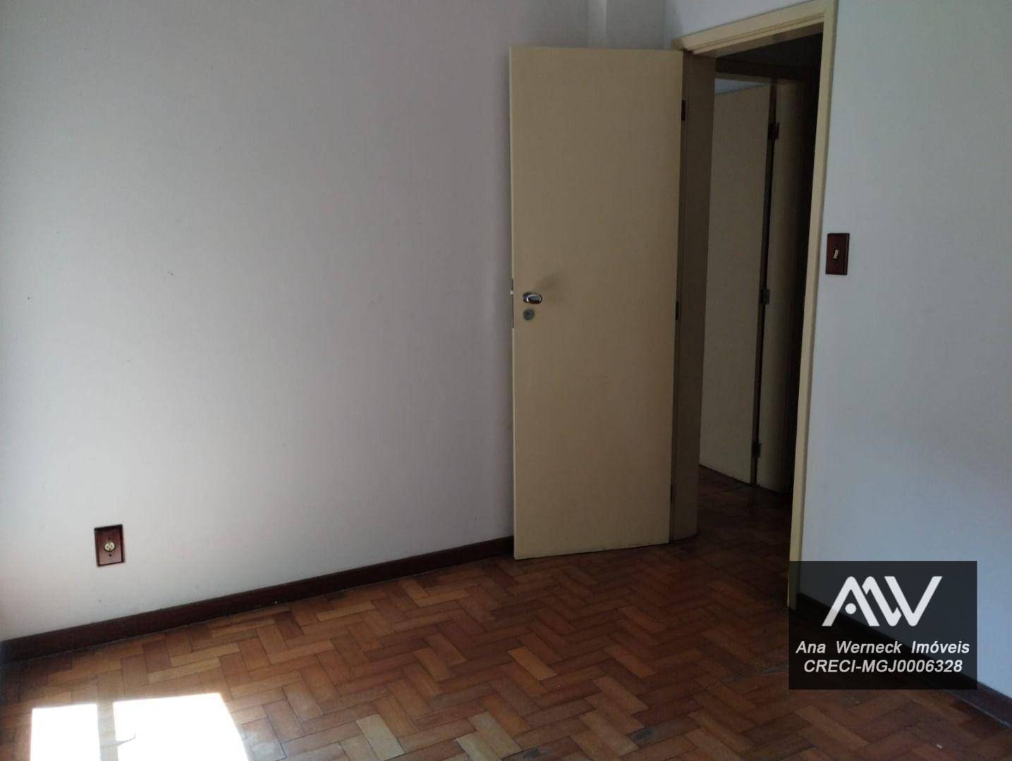 Apartamento à venda com 2 quartos, 60m² - Foto 11