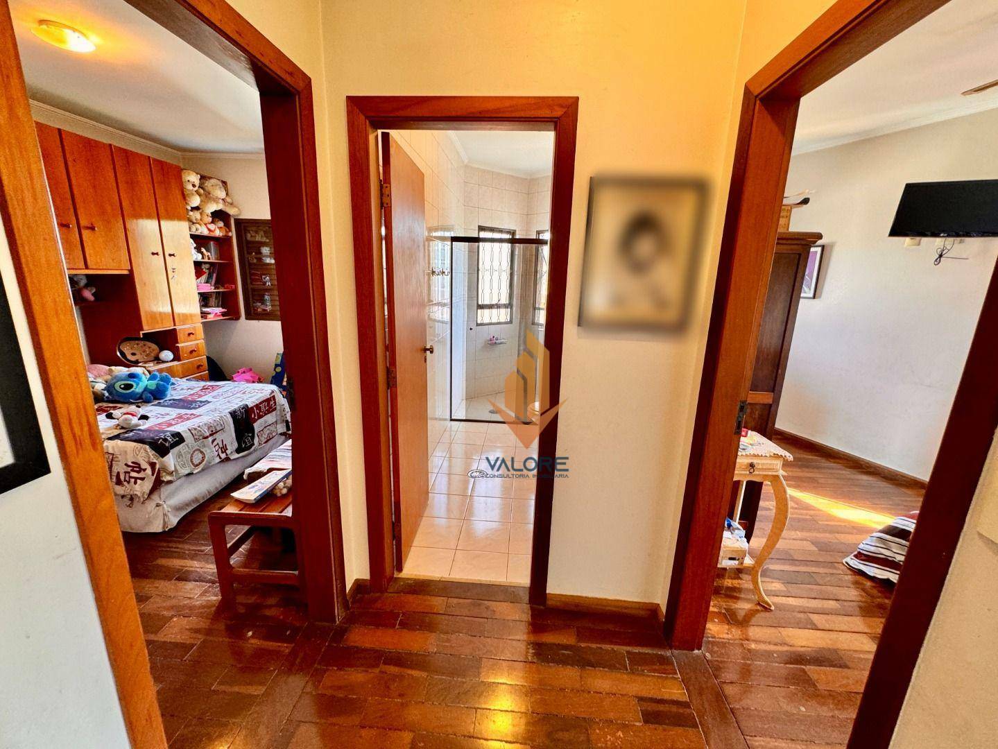 Casa à venda com 3 quartos, 210m² - Foto 33