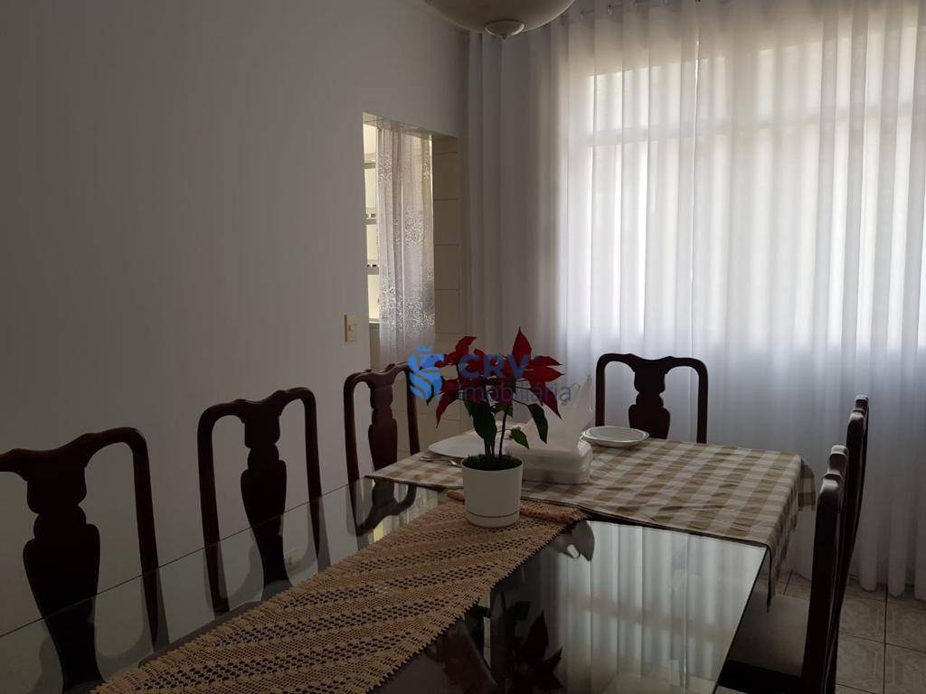 Apartamento à venda com 3 quartos, 147m² - Foto 4