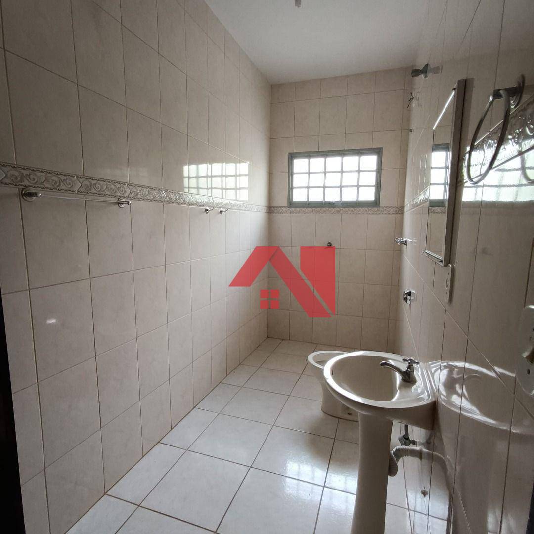 Casa à venda com 3 quartos, 200m² - Foto 10