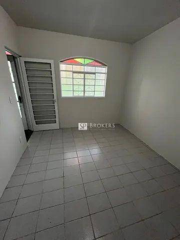 Casa à venda com 4 quartos, 200m² - Foto 7