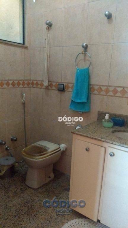 Sobrado à venda com 3 quartos, 236m² - Foto 18