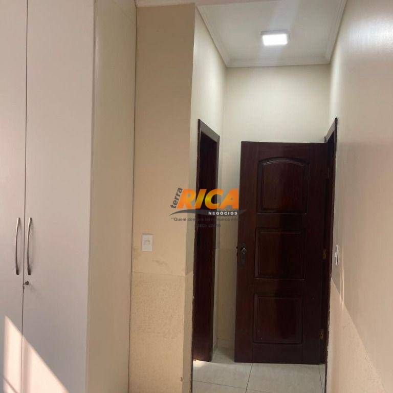 Casa de Condomínio à venda com 3 quartos, 400m² - Foto 18