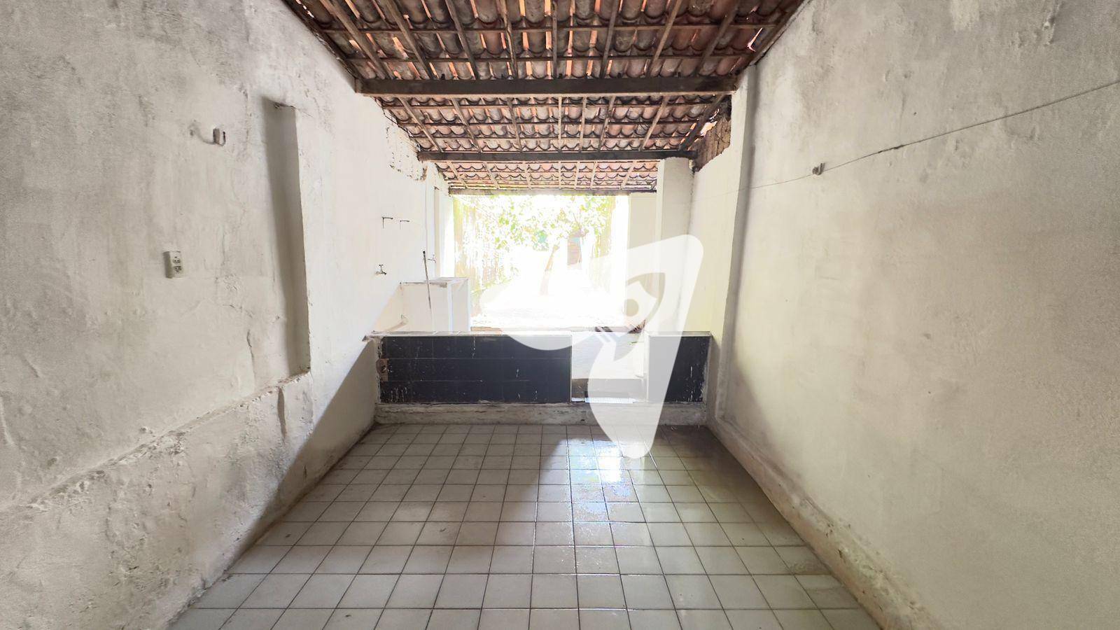 Casa de Condomínio à venda com 5 quartos, 211m² - Foto 14