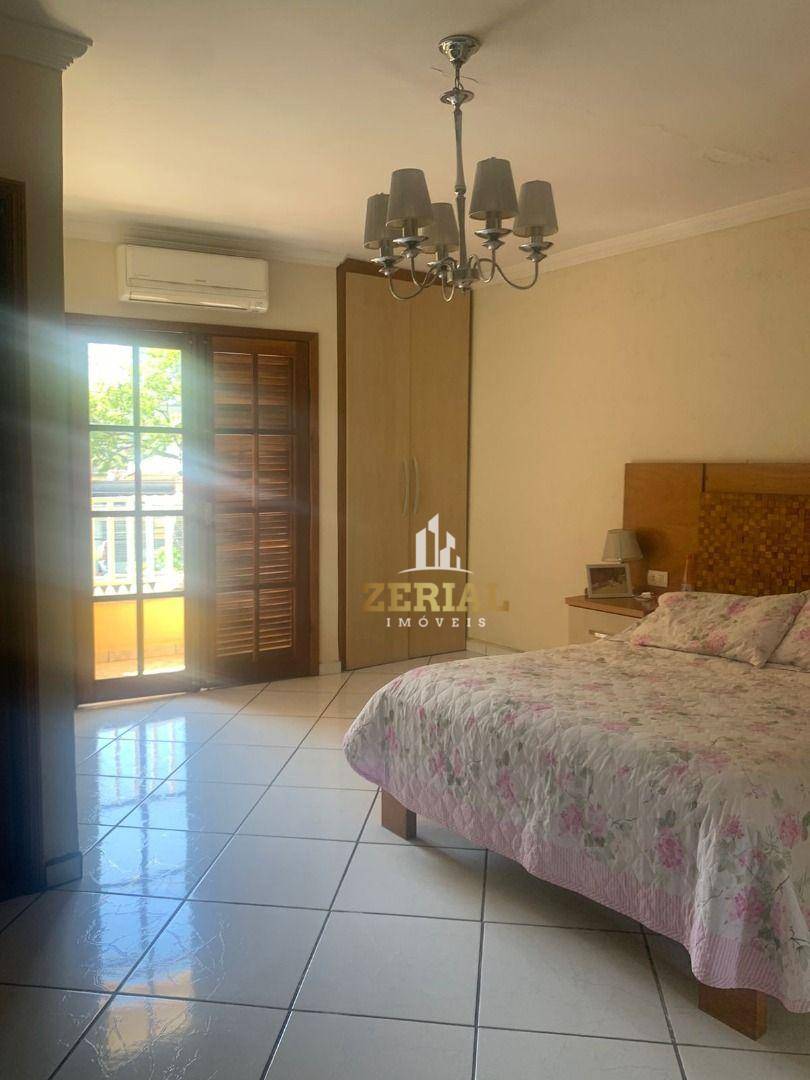 Sobrado à venda com 4 quartos, 225m² - Foto 11