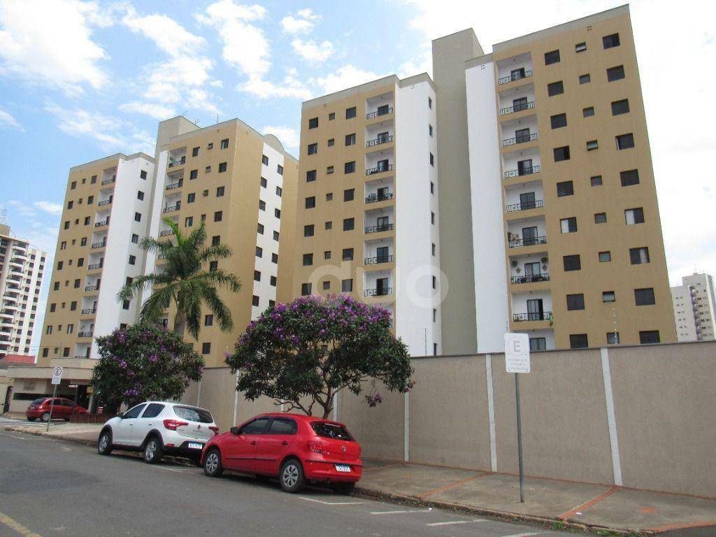 Apartamento para alugar com 3 quartos, 87m² - Foto 2