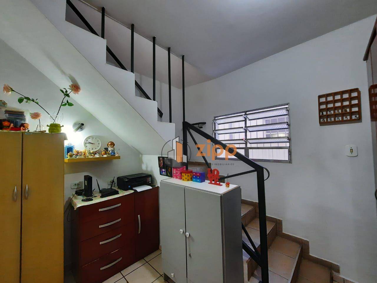 Sobrado à venda com 3 quartos, 200m² - Foto 14