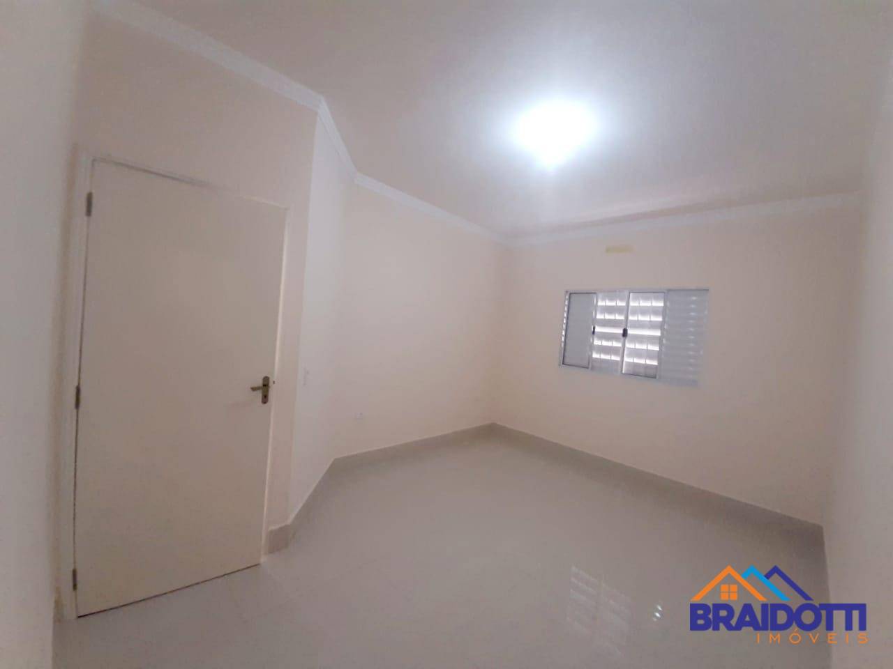 Casa à venda com 2 quartos, 130m² - Foto 8