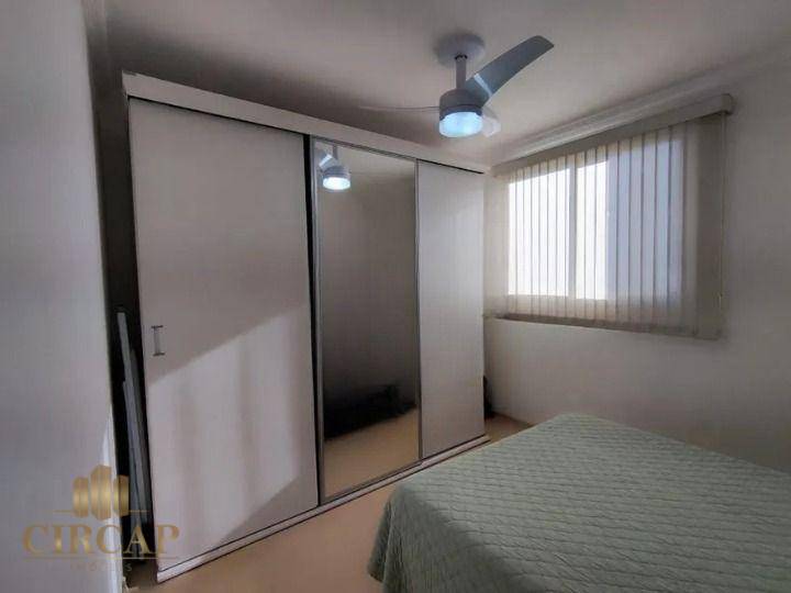 Apartamento à venda com 3 quartos, 107m² - Foto 9