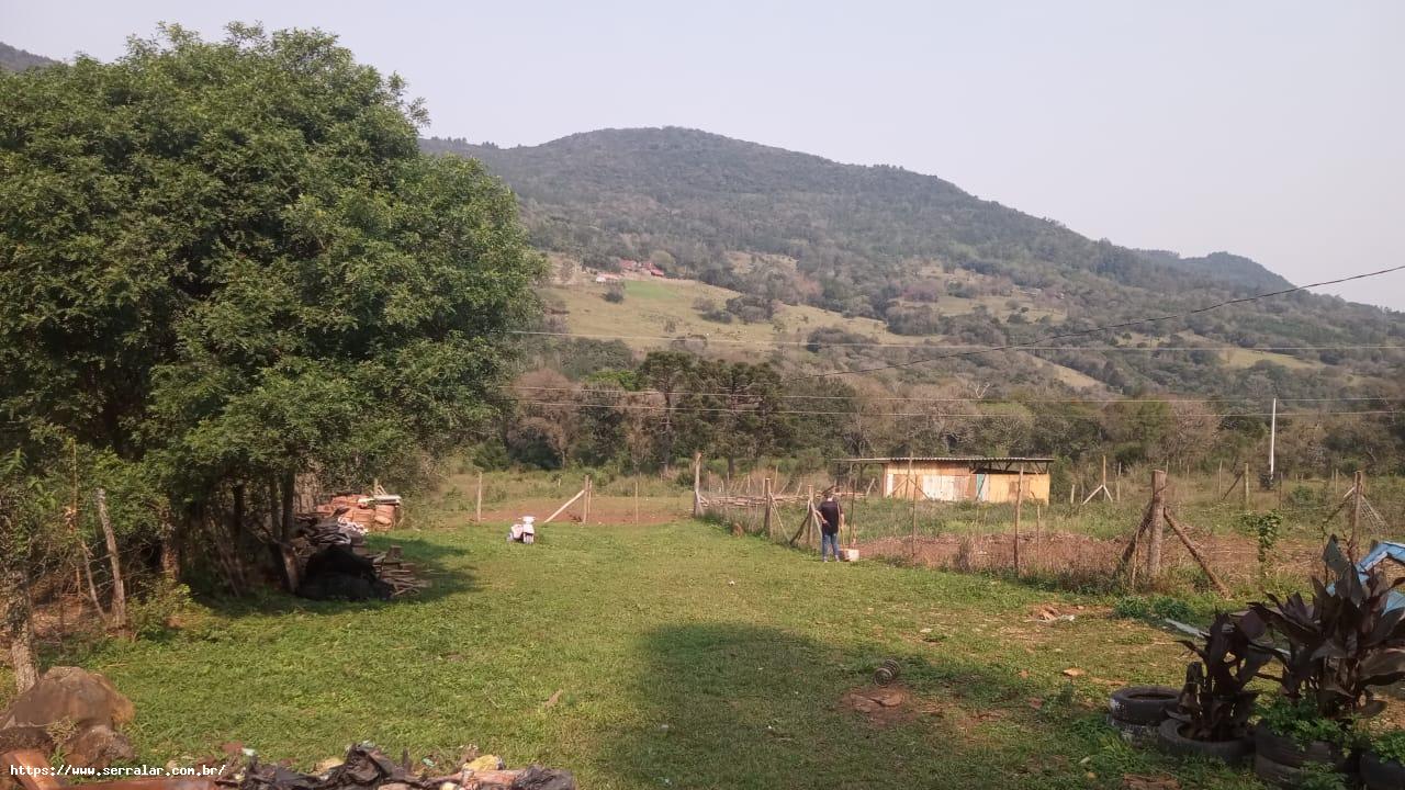 Sítio à venda com 3 quartos, 1m² - Foto 4