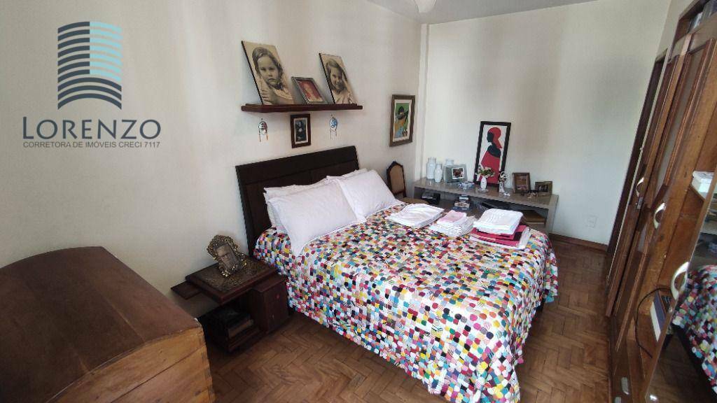 Apartamento à venda com 3 quartos, 145m² - Foto 11