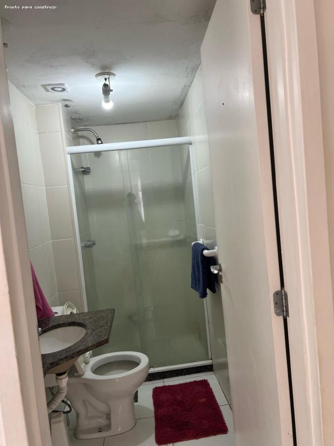 Apartamento à venda com 3 quartos, 75m² - Foto 10