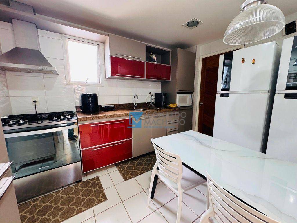 Apartamento à venda com 3 quartos, 138m² - Foto 11