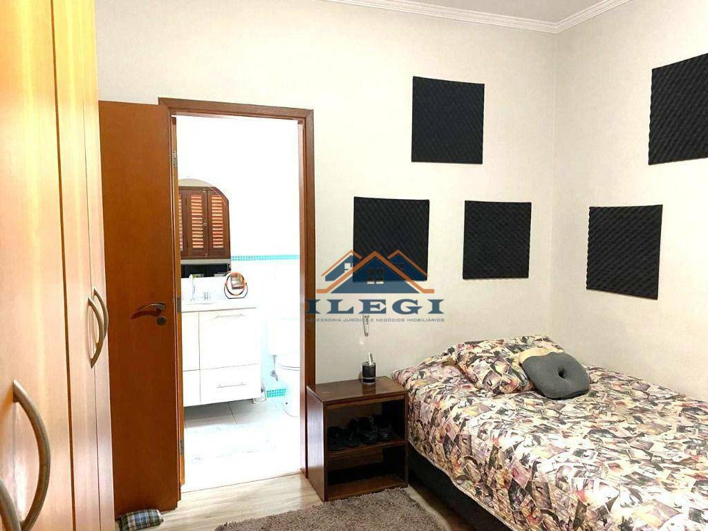 Casa de Condomínio à venda com 3 quartos, 250m² - Foto 10