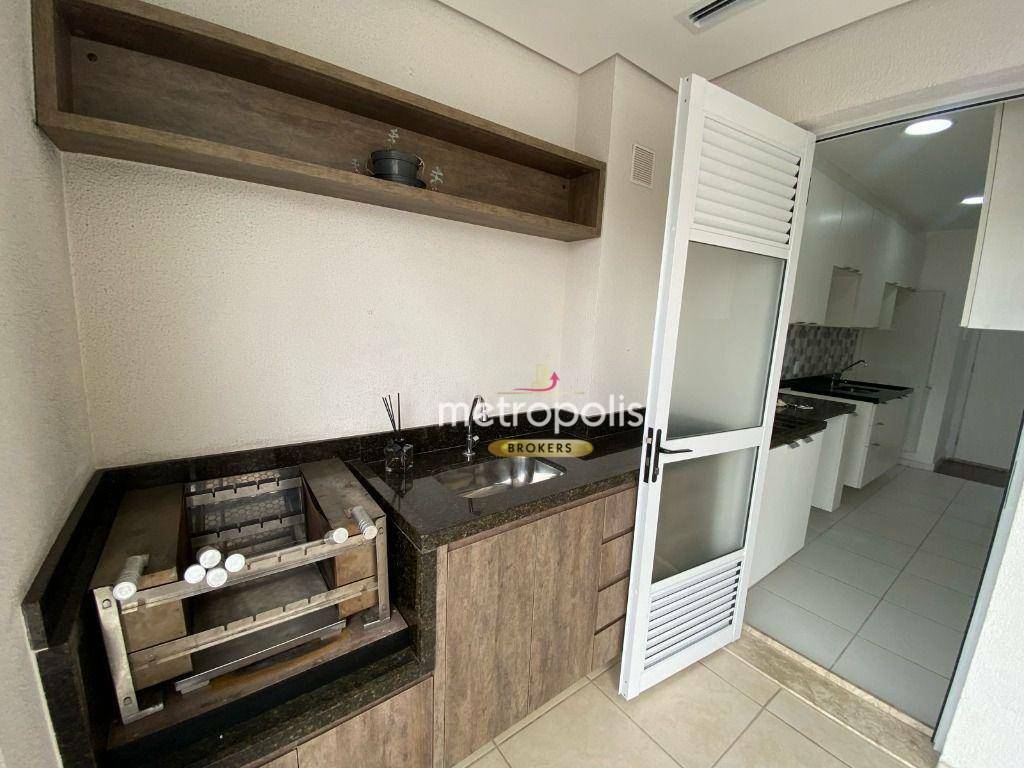 Apartamento à venda com 2 quartos, 62m² - Foto 4