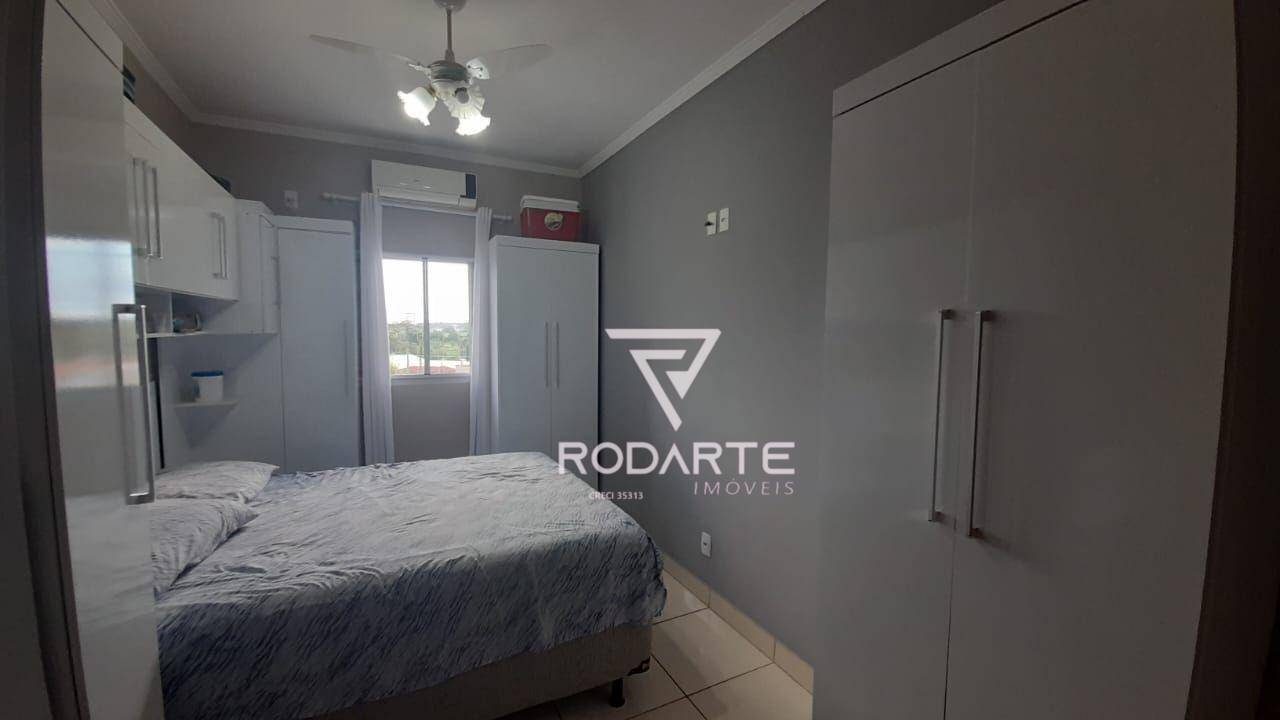 Apartamento à venda com 2 quartos, 70m² - Foto 6