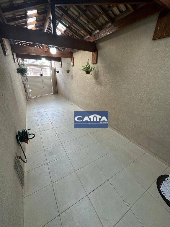 Sobrado à venda com 2 quartos, 75m² - Foto 3