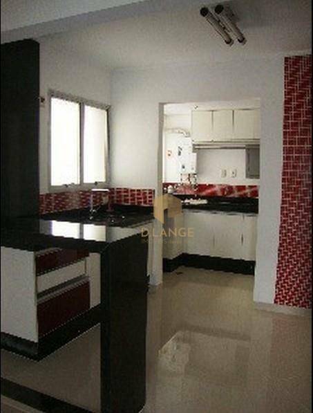 Apartamento à venda com 3 quartos, 87m² - Foto 2