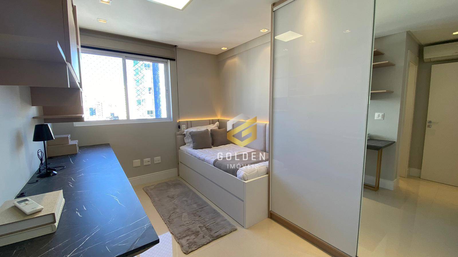 Apartamento à venda com 3 quartos, 136m² - Foto 13