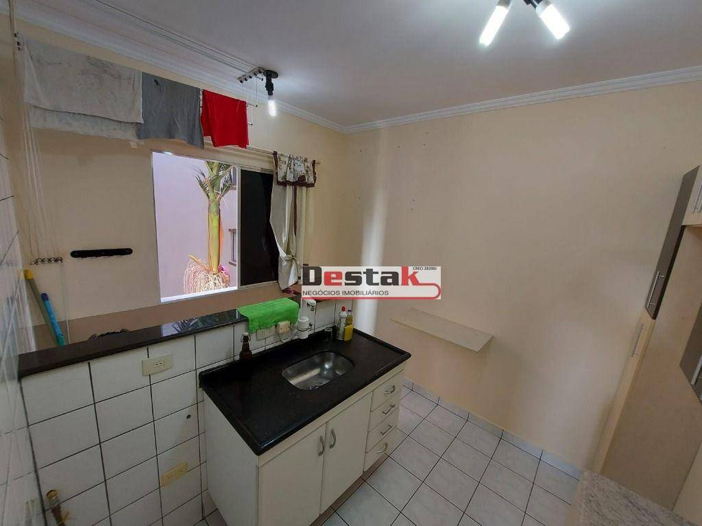 Apartamento à venda com 2 quartos, 50m² - Foto 13