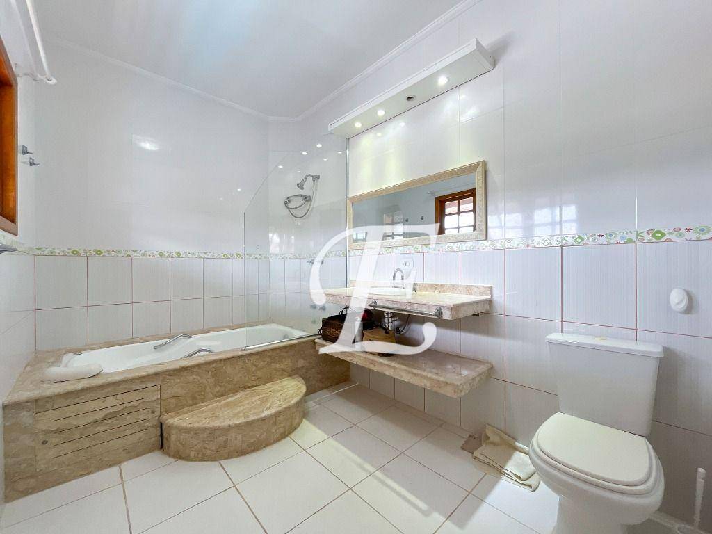 Casa de Condomínio à venda com 3 quartos, 290m² - Foto 11