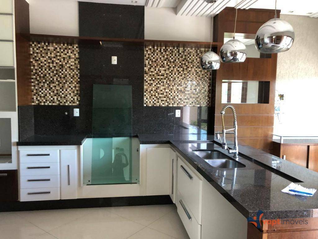 Sobrado à venda com 4 quartos, 400m² - Foto 44