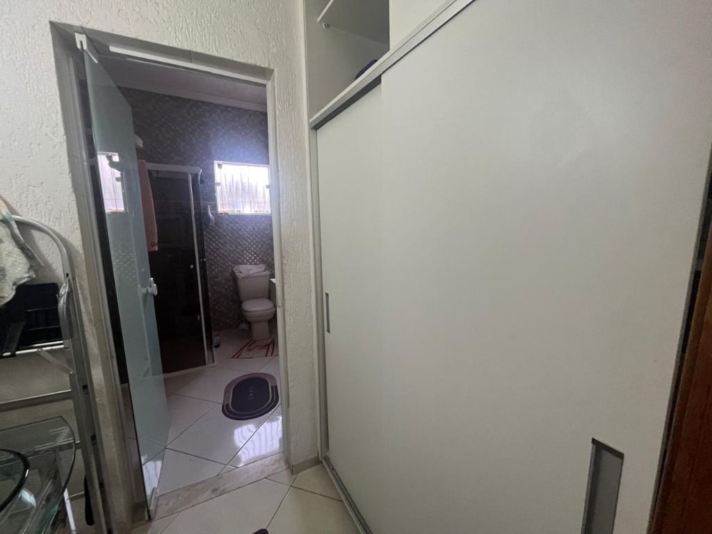 Sobrado à venda com 3 quartos, 200m² - Foto 22