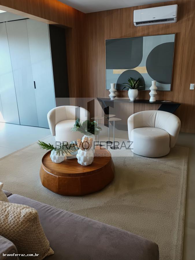 Apartamento à venda com 3 quartos, 128m² - Foto 17