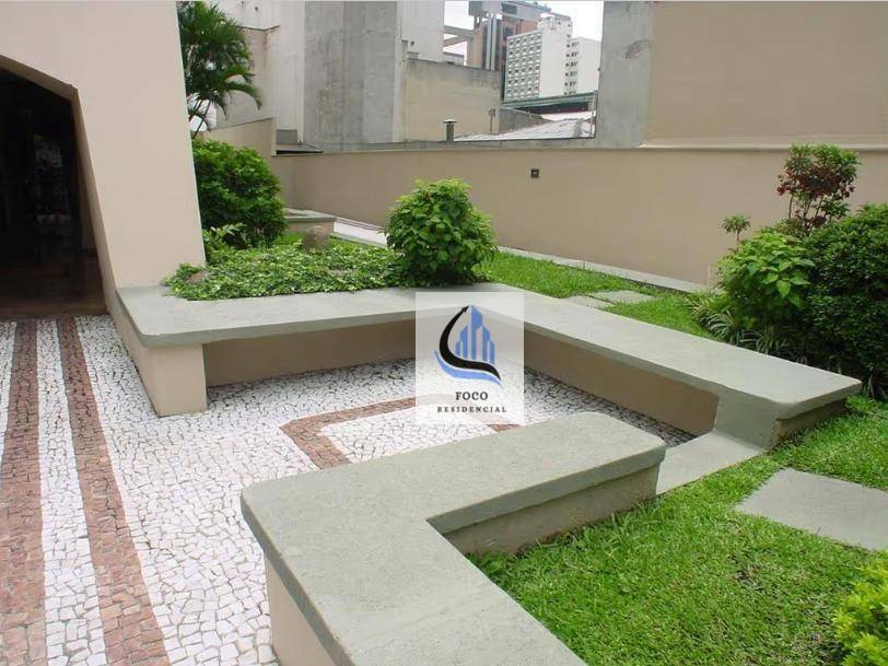 Apartamento para alugar com 2 quartos, 95m² - Foto 60