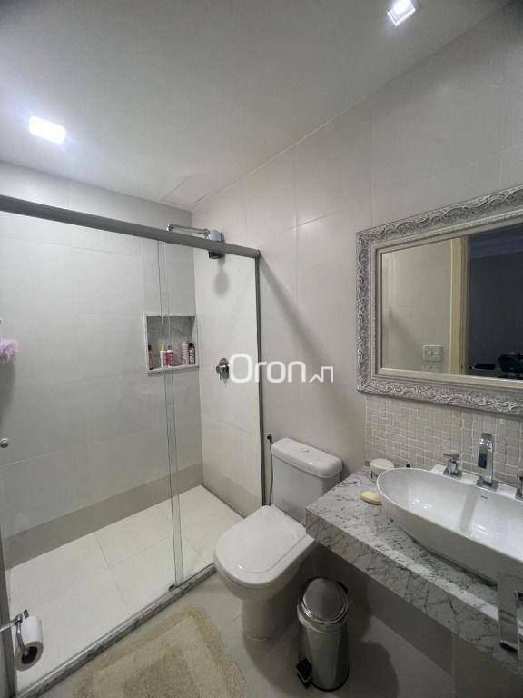 Apartamento à venda com 4 quartos, 242m² - Foto 16