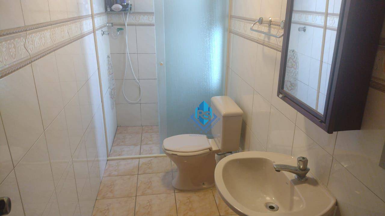 Apartamento para alugar com 3 quartos, 110m² - Foto 14