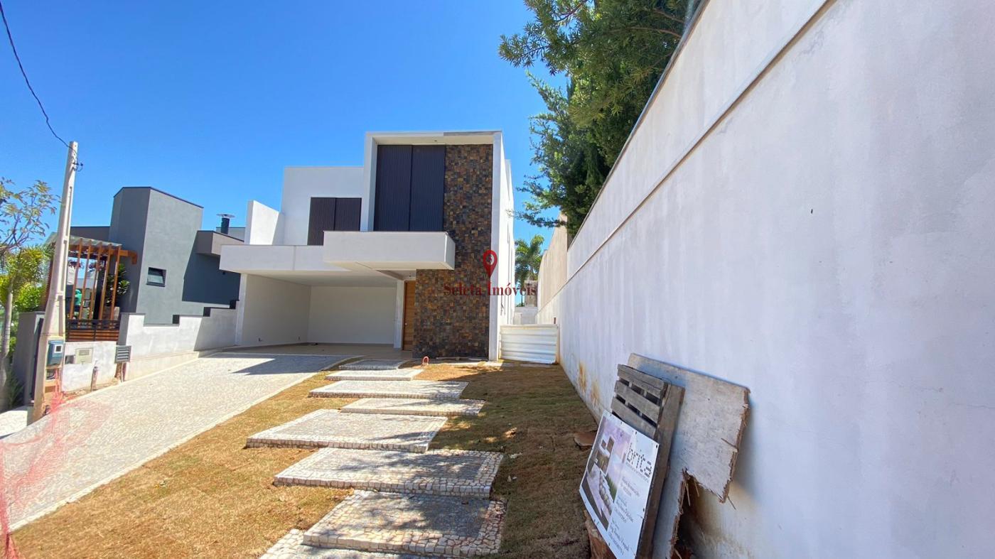 Casa à venda com 5 quartos, 298m² - Foto 2